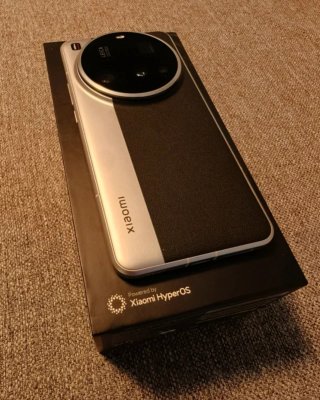 Xiaomi 15 Ultra + 2 Fundas y Cargador