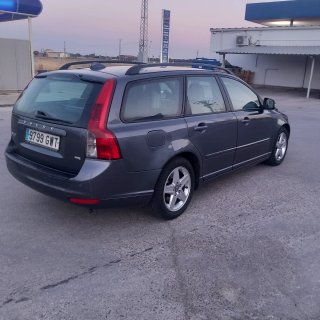 Volvo V50 2009