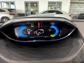 Peugeot 3008 225 eEAT8 Allure Pack (2023)