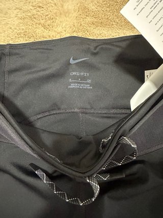 Malla Nike Trail Dri-Fit