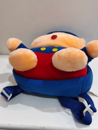 Mochila Shin Chan Azul y Rojo