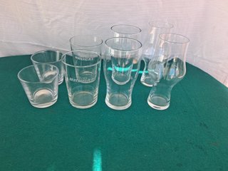 Lote de 8 vasos de cristal