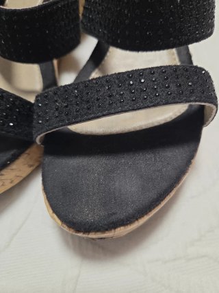 Sandalias Metalina cuña negras talla 37
