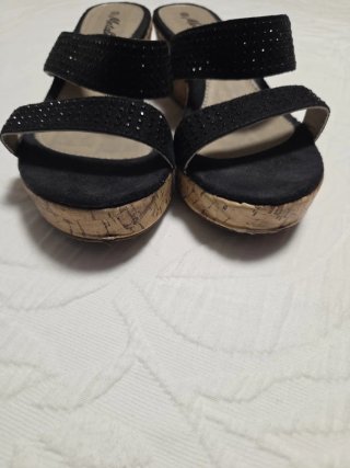 Sandalias Metalina cuña negras talla 37