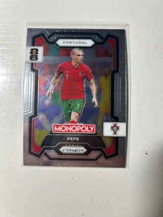 Carta Fútbol Panini Prizm Pepe Portugal