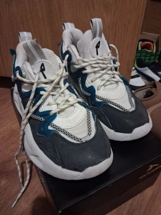 Zapatillas deportivas niño