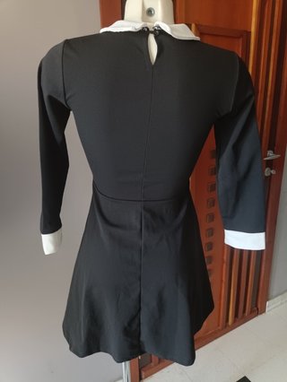 Abito corto nero stile Mercoledì Addams