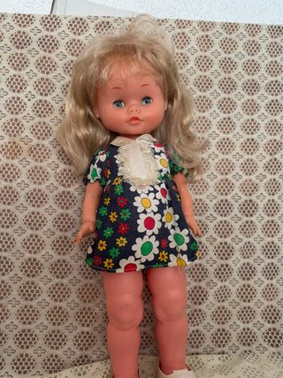Muñeca Maripili Famosa 50 cm