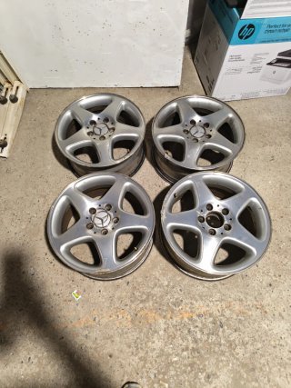 Llantas Mercedes