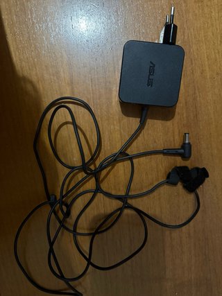 Caricabatterie Asus Nero