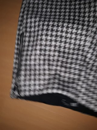 Pantalones de cuadros blanco y negro