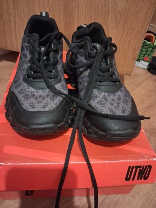 Zapatillas niño talla 37