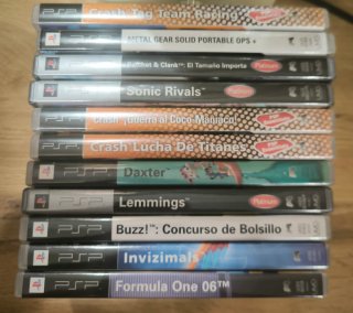 PSP-1004 Fat  + 11 juegos originales