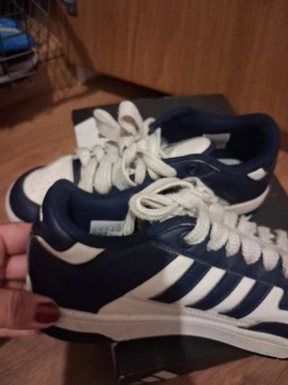 Adidas niño talla 37 1/2