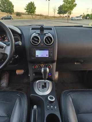 Nissan Qashqai+2 2011