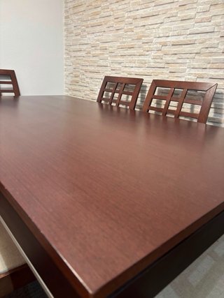 Mesa de comedor y 6 sillas
