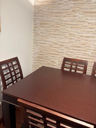 Mesa de comedor y 6 sillas