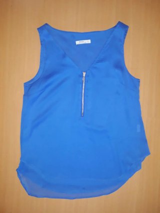 Blusa Bershka azul talla S