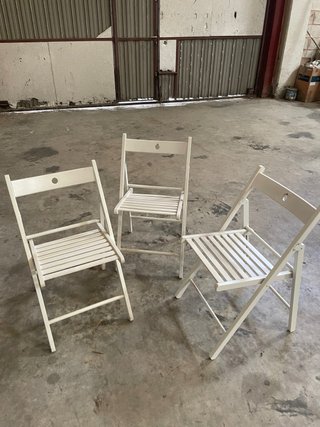 3 Sillas Plegables Blancas