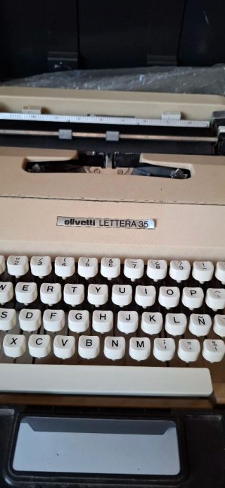 Olivetti Lettera 35 Máquina de Escribir
