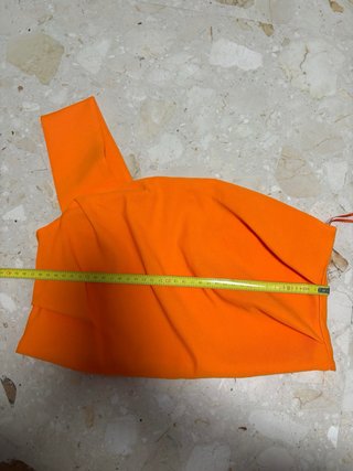 Top naranja fosforito asimétrico