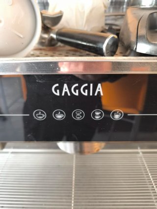 Cafetera Profesional Gaggia Vetro 3 Grupos