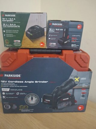 Amoladora Parkside 12V Performance 76mm