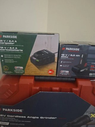 Amoladora Parkside 12V Performance 76mm