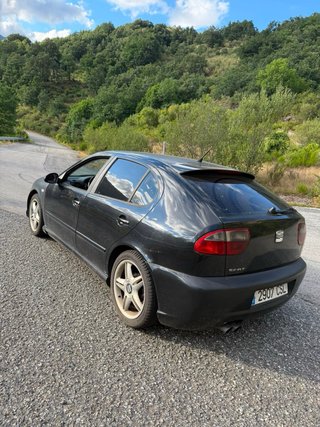 SEAT Leon 2004