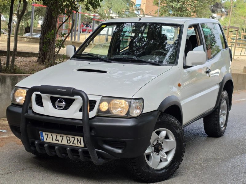 TERRANO II 2.7TDI 125CV✅ - foto 1