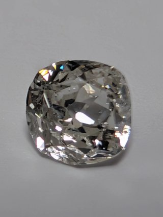 Diamante antiguo talla cojín