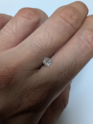 Diamante antiguo talla cojín