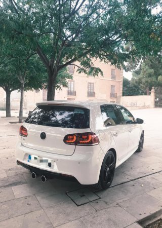 GOLF R20 2011