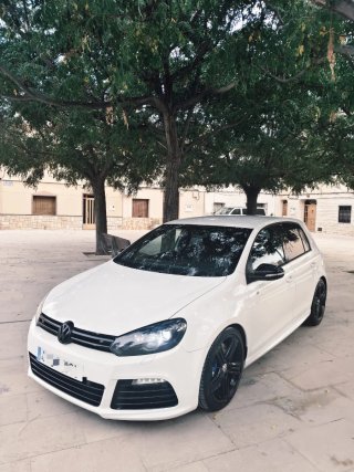 GOLF R20 2011