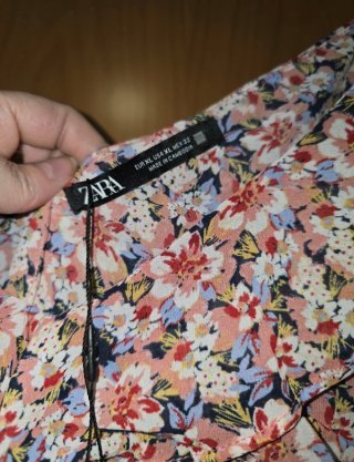 Top Zara floral