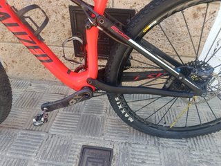 Bicicleta de Montaña Specialized Roja