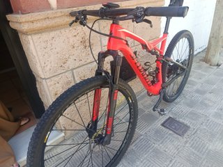 Bicicleta de Montaña Specialized Roja