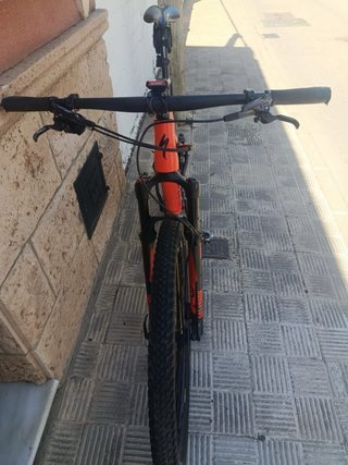 Bicicleta de Montaña Specialized Roja