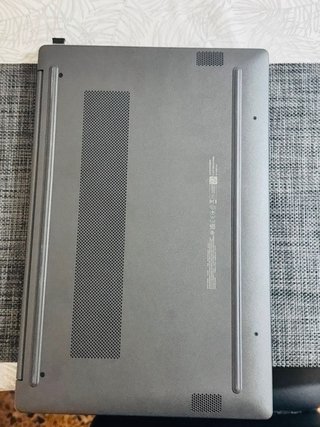 Portátil HP Ryzen 7 7735U 32GB RAM