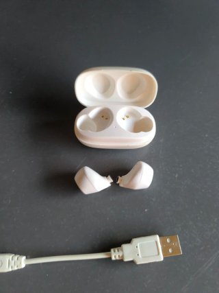 Cuffie Bluetooth Cellularline Bianche