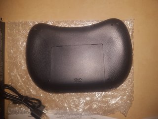 Teclado Mini Inalámbrico con Touchpad Retroilumina