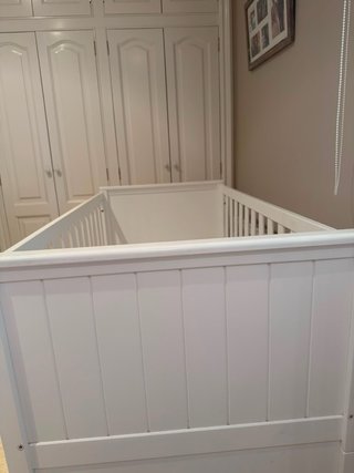 Maxi cuna blanca de madera