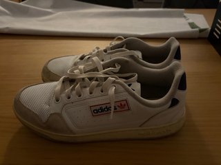 Zapatillas Adidas Hombre Beige/Blanco