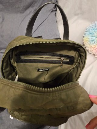 Mochila verde acolchada