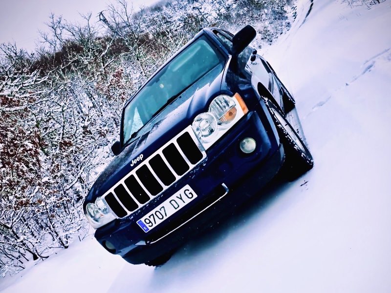Jeep Grand Cherokee 3.0 CRD WH WK 2006 - foto 1