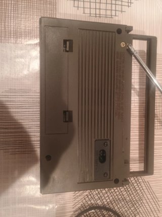 Radio Philips D2000 Portátil AM/FM