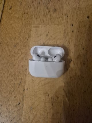 Apple AirPods Pro 2