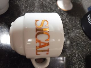 Conjunto de 90 chávenas de café para colecionador