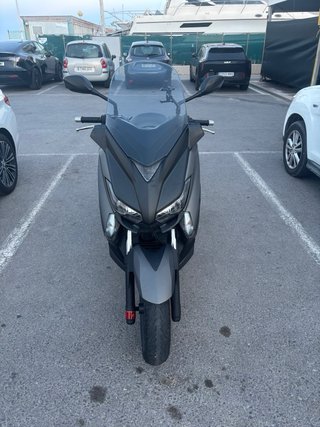 Yamaha XMAX 125 gris 2014