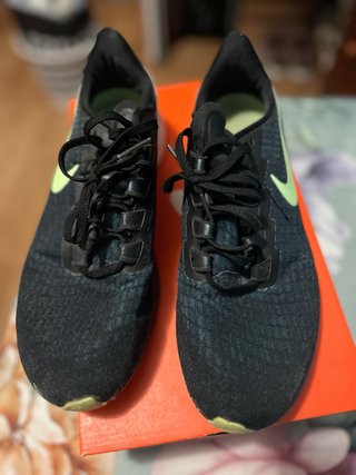 Nike Pegasus 37 Talla 41 azul oscuro/Verde
